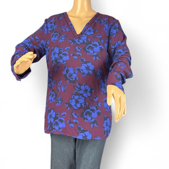 41 Hawthorn Floral Blue and Purple Women's blouse size large - Picture 1 of 7